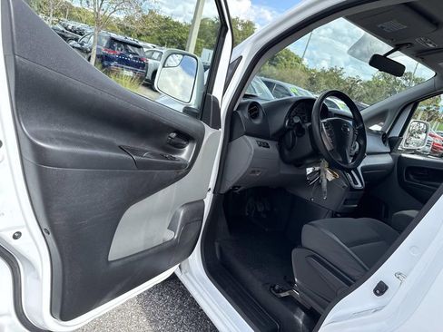 Used 2021 Nissan NV200 SV w/ Back Door Glass Package image 15