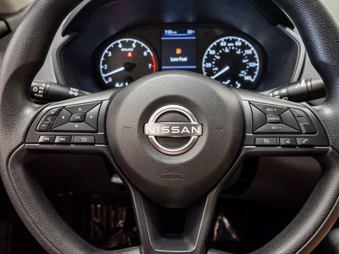 Used 2023 Nissan Altima 2.5 S FWD image 11