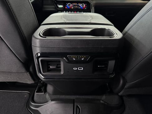 Certified 2024 GMC Sierra 2500 AT4 w/ AT4 Preferred Package image 29