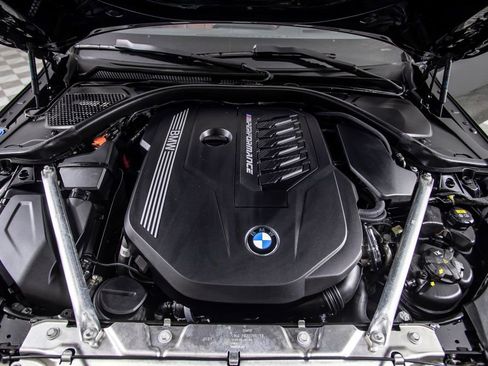 Used 2022 BMW M440i Convertible RWD image 47