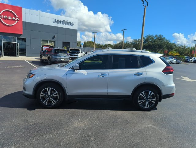 Certified 2019 Nissan Rogue SV w/ Premium Package FWD image 11