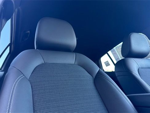 New 2026 Buick Envista Preferred image 18