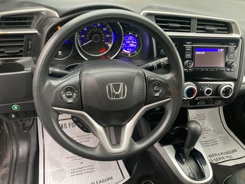 Used 2017 Honda Fit LX image 18