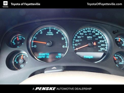 Used 2012 Chevrolet Tahoe LTZ AWD/4WD image 8