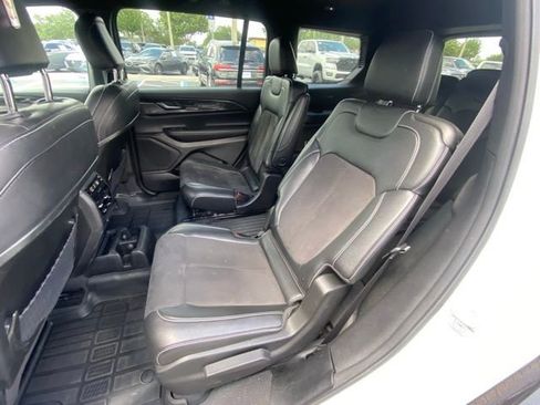 Used 2023 Jeep Grand Cherokee L Laredo AWD/4WD image 25