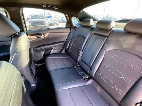 Used 2024 Kia Forte GT-Line w/ GT-Line Premium Package image 29