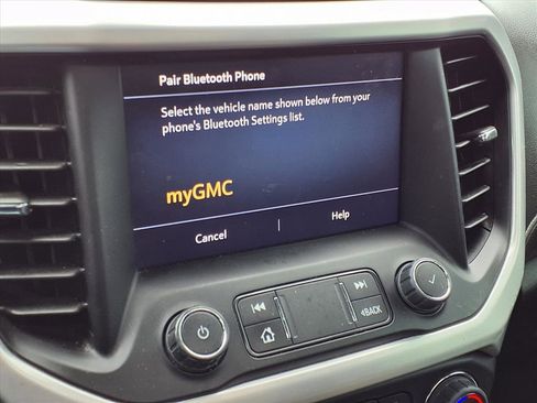 Used 2023 GMC Acadia SLT w/ Elevation Edition image 6