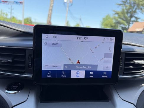 Used 2022 Ford Explorer XLT w/ Equipment Group 202A AWD/4WD image 22