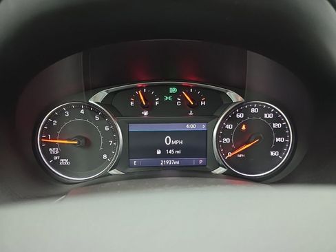 Used 2023 GMC Terrain SLT AWD/4WD image 31