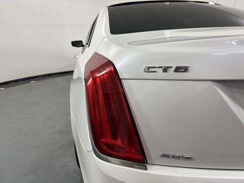 Used 2016 Cadillac CT6 Luxury image 31
