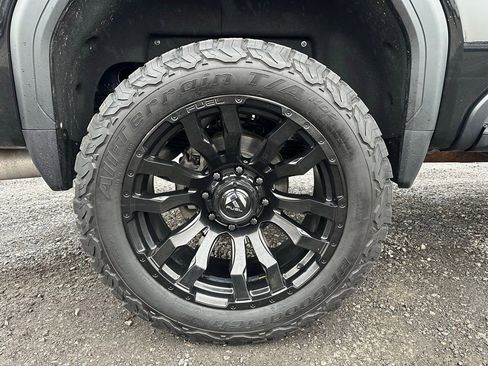 Used 2022 GMC Sierra 2500 Denali w/ Denali Ultimate Package image 22