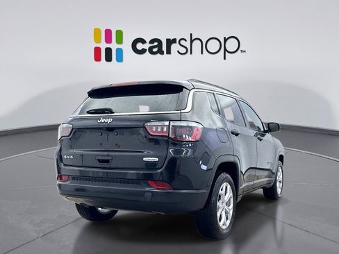 Used 2024 Jeep Compass Latitude image 5