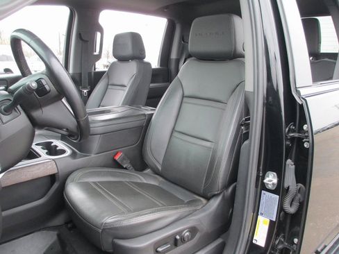 Certified 2021 GMC Sierra 2500 Denali w/ Denali Black Diamond Edition image 22