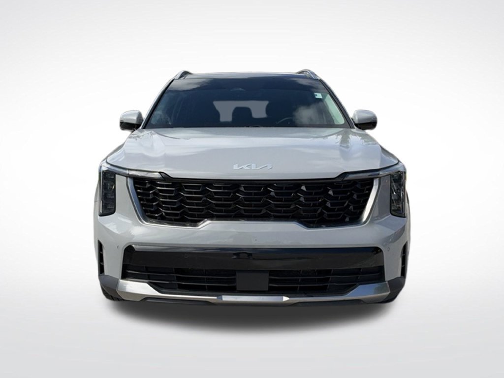 Used 2024 Kia Sorento S w/ Panoramic Sunroof Package FWD image 3