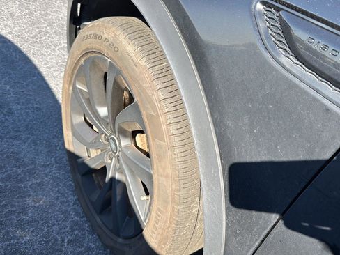 Used 2022 Land Rover Discovery Sport S image 9