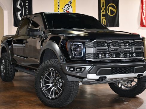 Used 2022 Ford F150 Raptor w/ Raptor 37 Performance Package AWD/4WD image 3