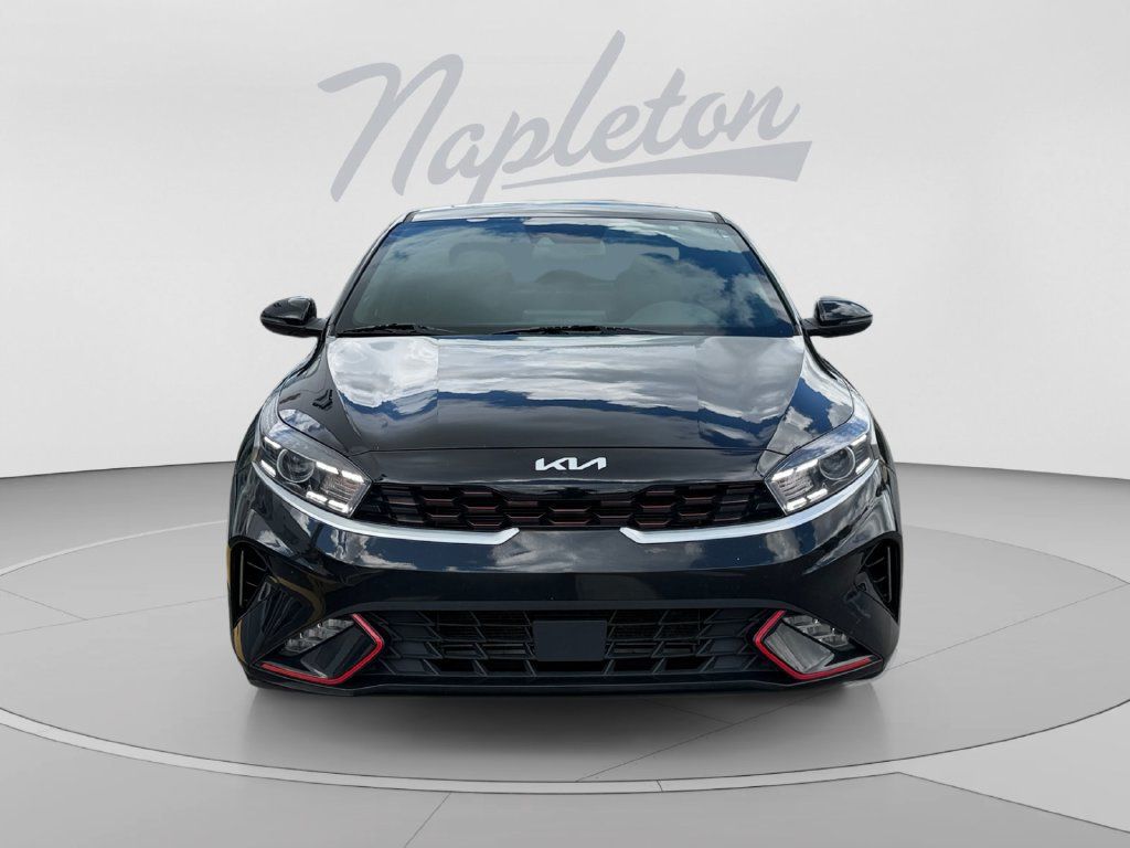 Used 2023 Kia Forte GT-Line w/ GT-Line Premium Package FWD image 9