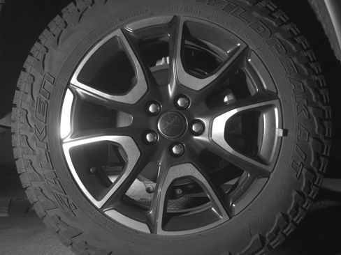 Used 2025 Jeep Compass Trailhawk image 15