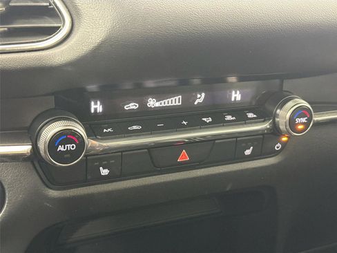 Certified 2024 MAZDA CX-30 AWD 2.5 S w/ Preferred Package image 24