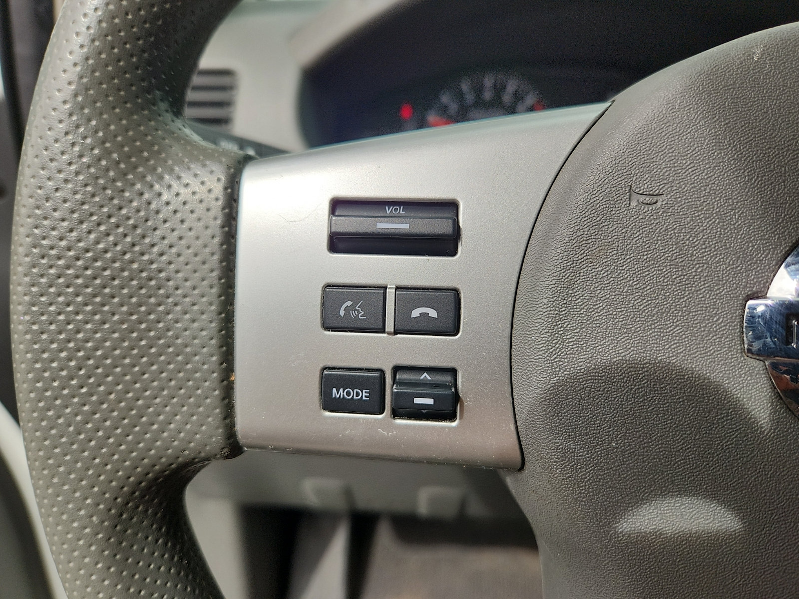 Used 2019 Nissan Frontier S RWD image 14