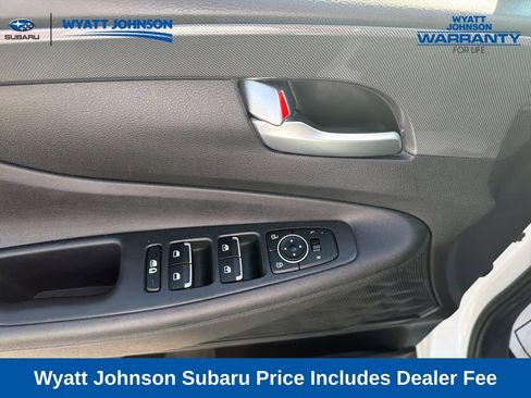 Used 2023 Hyundai Santa Fe SEL FWD image 16