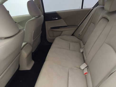 Used 2014 Honda Accord LX image 18