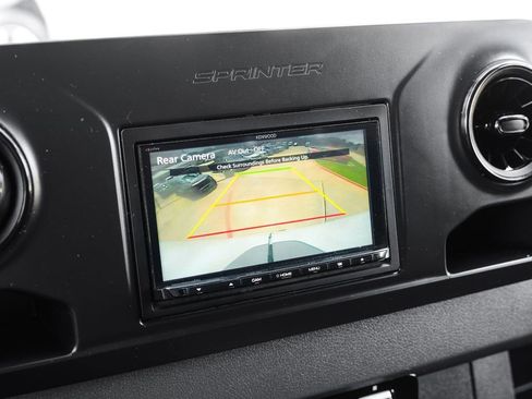 Used 2019 Mercedes-Benz Sprinter 170 Cargo image 20