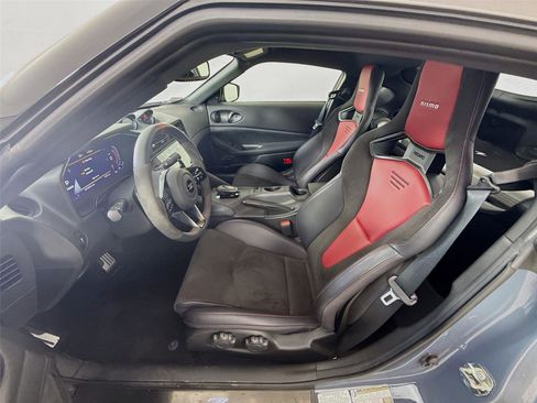 Used 2026 Nissan Z NISMO RWD image 2