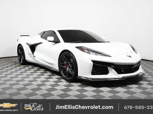 Used 2023 Chevrolet Corvette Z06 w/ Stealth Interior Trim Package RWD image 1