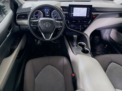 Used 2023 Toyota Camry LE image 17