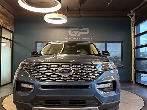 Used 2020 Ford Explorer Platinum image 8