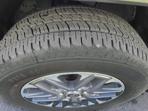 Used 2022 Toyota Tundra Limited image 11