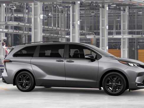 New 2026 Toyota Sienna XSE AWD/4WD image 13