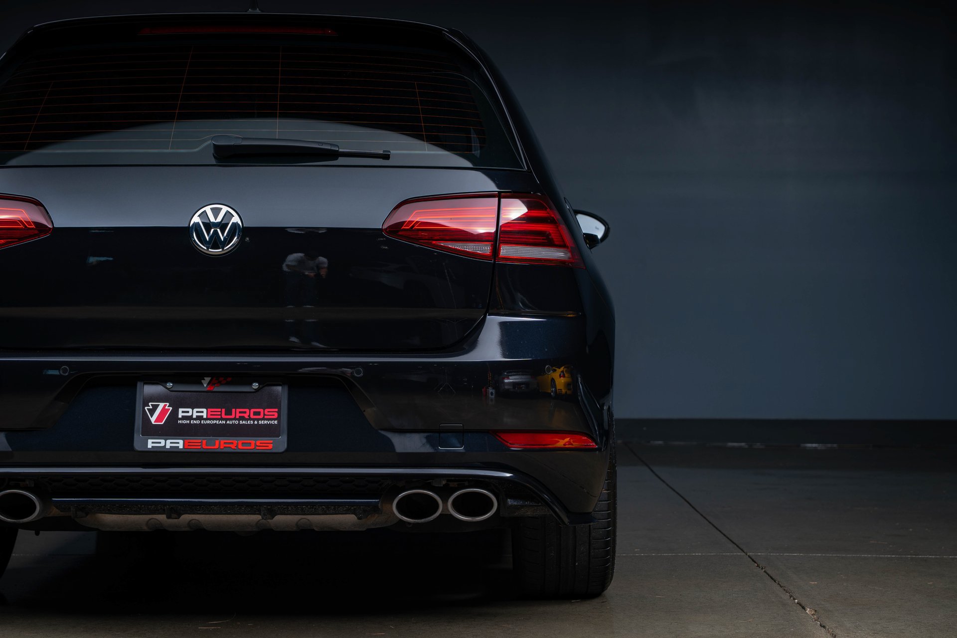 Used 2019 Volkswagen Golf R 4-Door AWD/4WD image 26