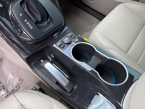 Used 2014 Ford Escape Titanium FWD image 23