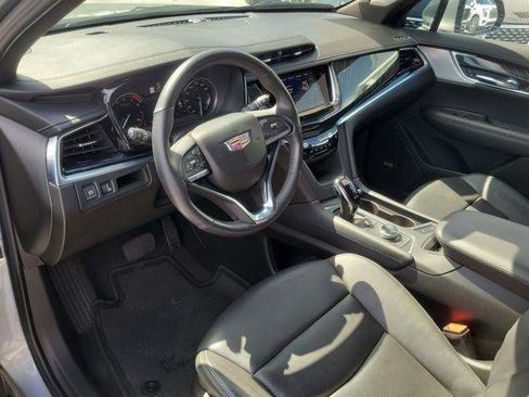 Certified 2023 Cadillac XT6 Premium Luxury FWD image 10