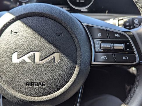 Used 2024 Kia Seltos S AWD/4WD image 15