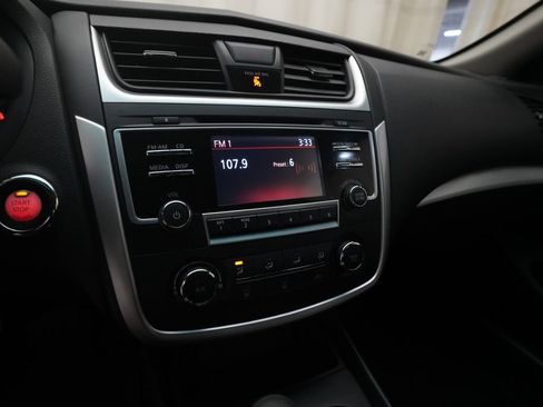 Used 2016 Nissan Altima 2.5 S w/ Power Driver Seat Package FWD image 6