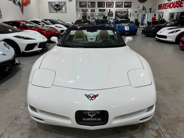 Used 2004 Chevrolet Corvette Convertible RWD image 31
