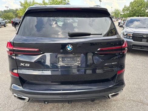 Used 2024 BMW X5 xDrive40i w/ M Sport Package AWD/4WD image 8