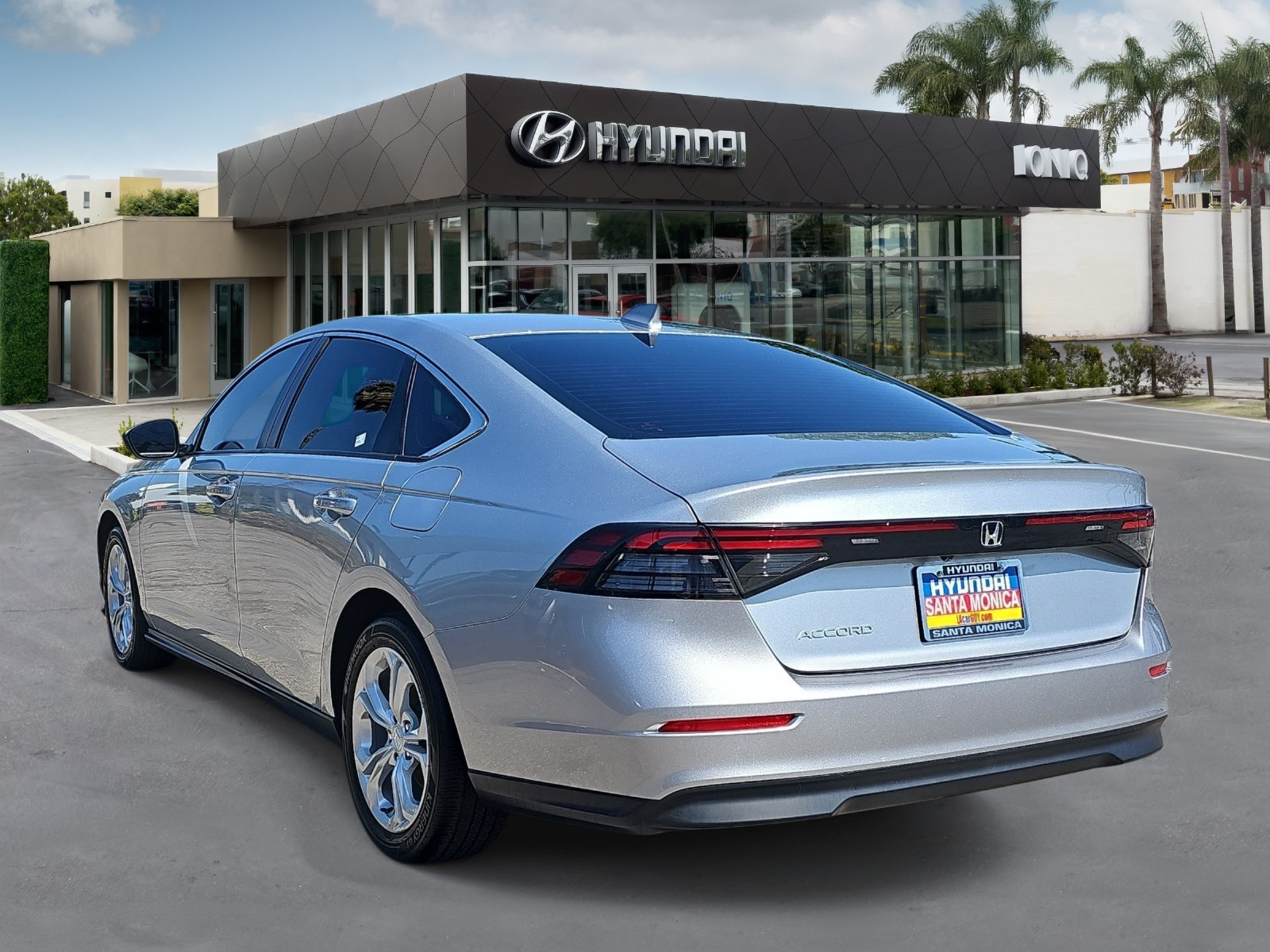 Used 2024 Honda Accord LX image 5