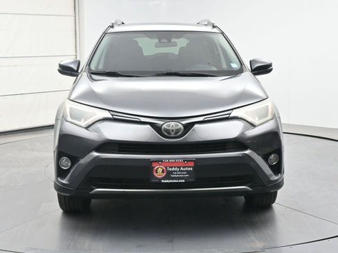 Used 2018 Toyota RAV4 XLE w/ Plus Extra Value Package AWD/4WD image 24