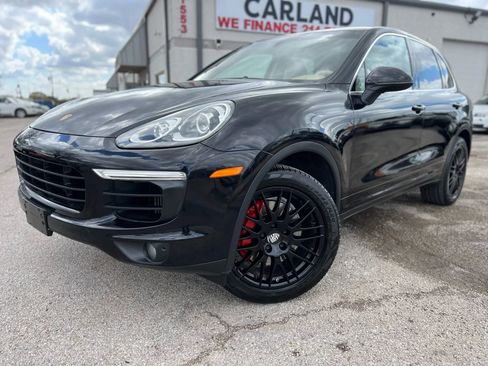 Used 2015 Porsche Cayenne S AWD/4WD image 3