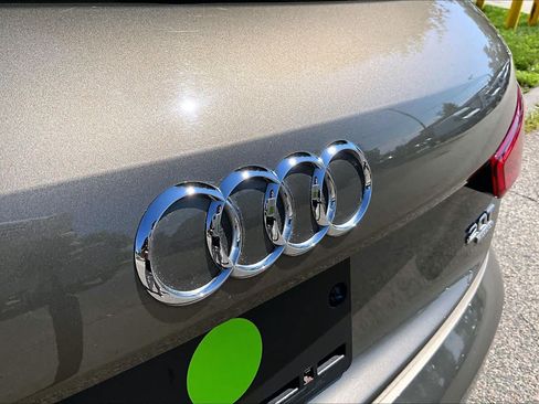 Used 2015 Audi Q3 2.0T Prestige w/ Prestige Package AWD/4WD image 30