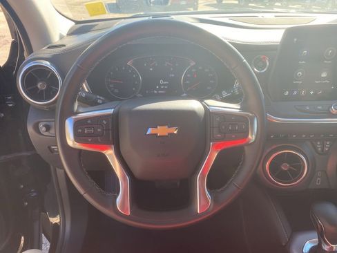 Used 2024 Chevrolet Blazer LT image 11