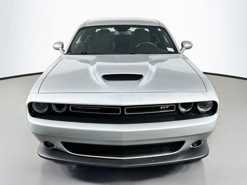 Used 2022 Dodge Challenger GT RWD image 2