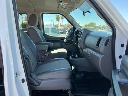 Used 2020 Nissan NV 3500 S RWD image 16