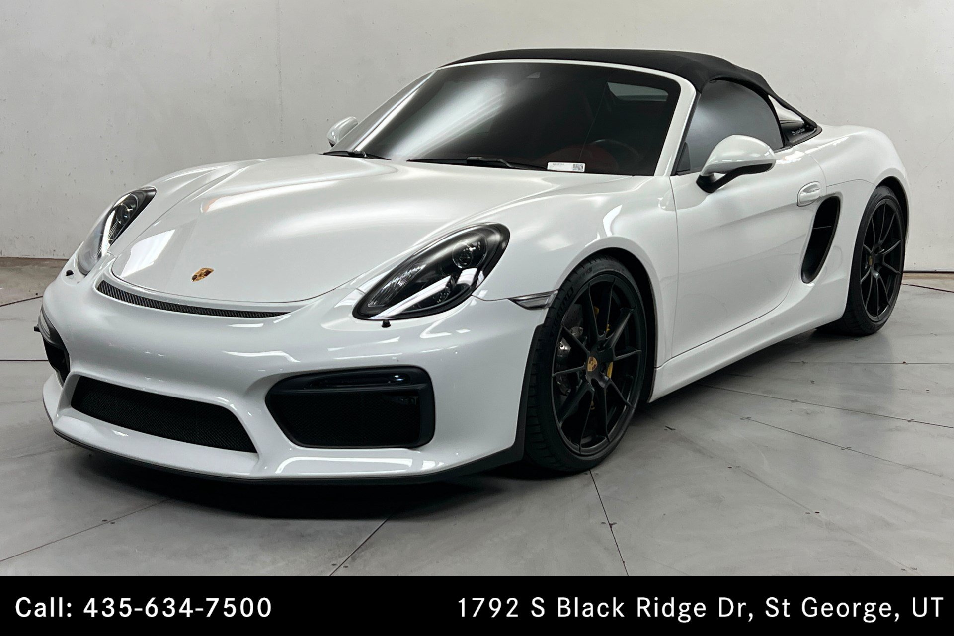 Used 2016 Porsche Boxster Spyder RWD image 1