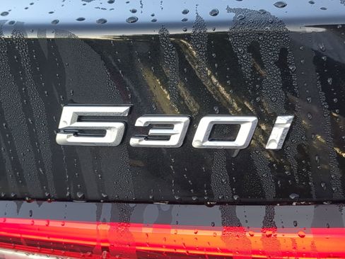 Used 2025 BMW 530i RWD image 48