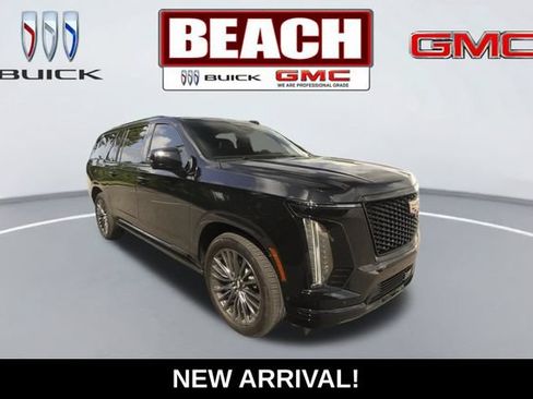 Used 2025 Cadillac Escalade ESV Sport Platinum AWD/4WD image 1